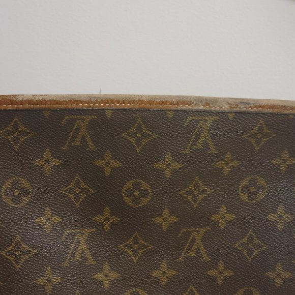 Louis Vuitton Garment Bag - Picture 10 of 10